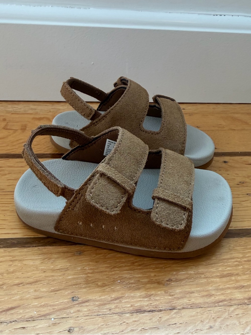 Kids Reef Brown Suede Sandals